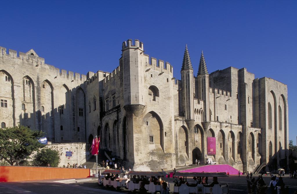 Mercure Avignon Centre Palais Des Papes Exteriör bild
